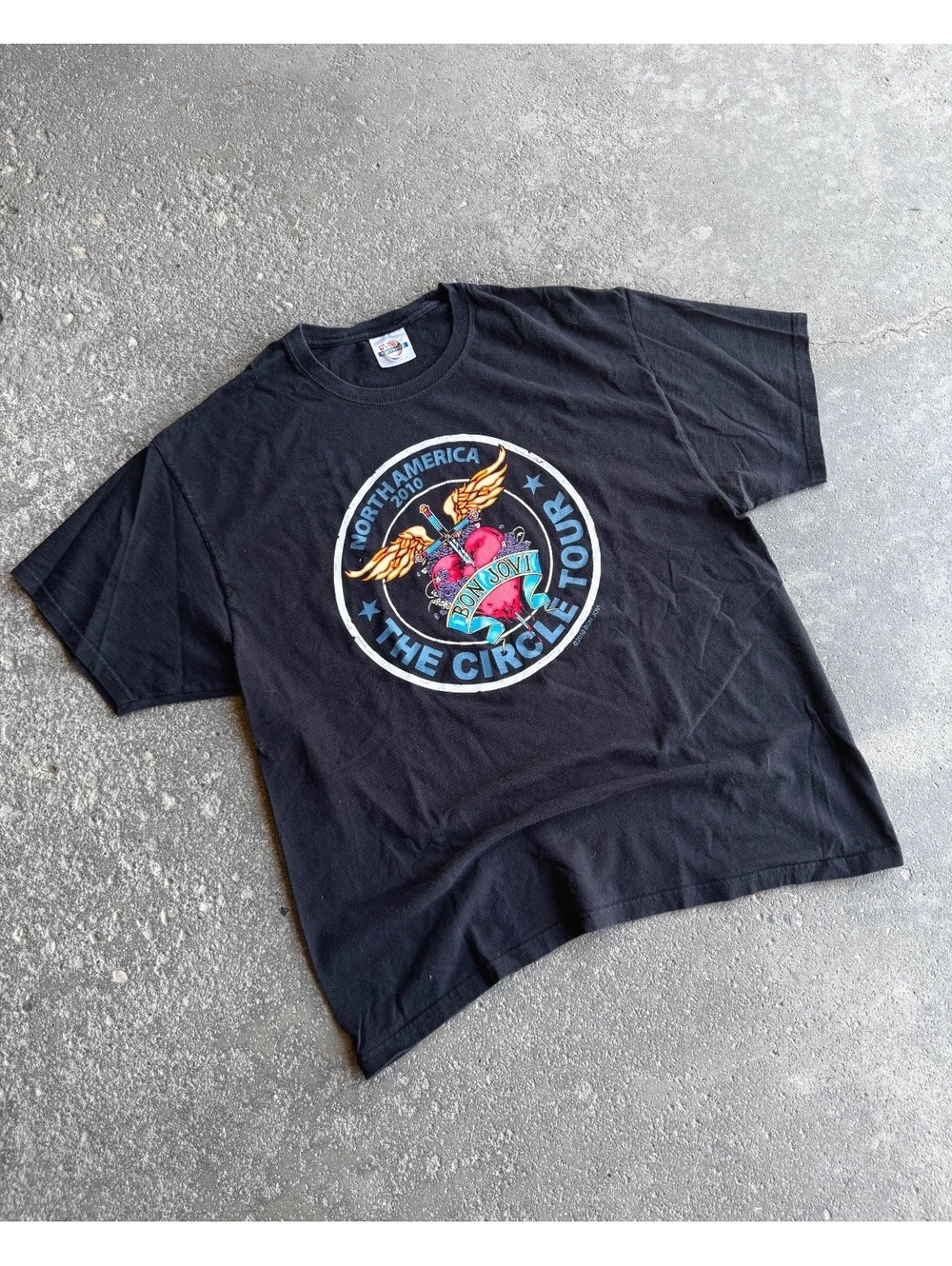 Vintage 2000's Bon Jovi Band T-Shirt